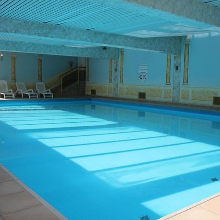 Exklusives Ferienhaus Mit Schwimmbad Und Sauna Groemitz Luaran gambar
